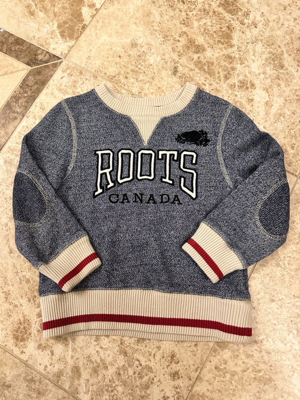Kids Size 4T Roots Canada Sweatshirt
